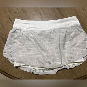Lululemon Skort white and Grey size 4